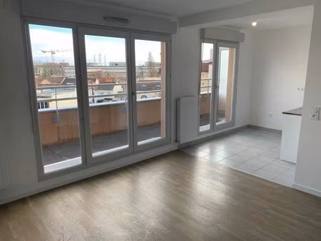 t2 – vide – alfortville – 38 08 m²