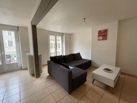 vente immeuble 146 m² montmarault (03390)