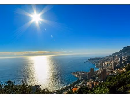 vue panoramique de monaco  vue mer   villa a rénover