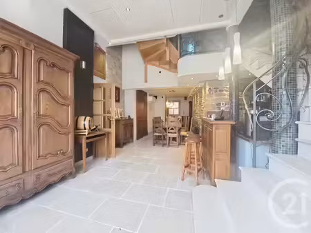 en vente maison 189 m² – 240 000 € |relanges