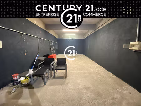 location commerce 45 m² à mougins (06250)