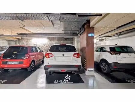 vente garage 12 m² nice (06000)