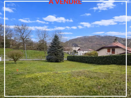 achat terrain 650m²
