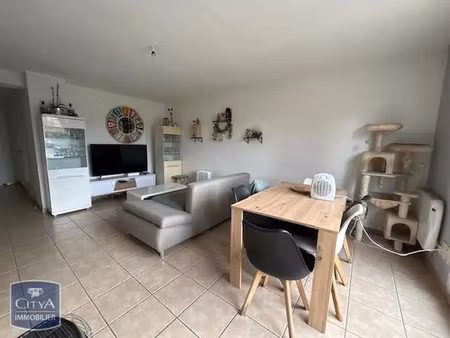 maison à louer 4 pièces 78.6 m² - vendat (03) - 870€