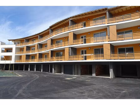 location appartement 2 pièces 43 m² à sébazac-concourès (12740)