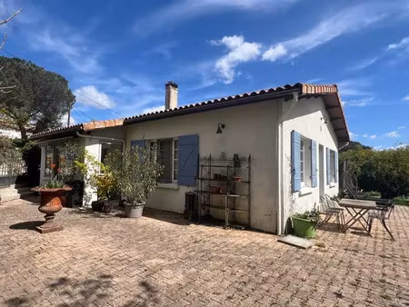 vente maison 3 pièces 72 m² à saint-martin-de-coux (17360)  127 680 €