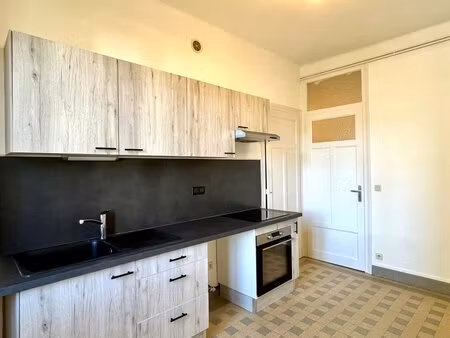 location appartement 2 pièces 56m² chambery 73000