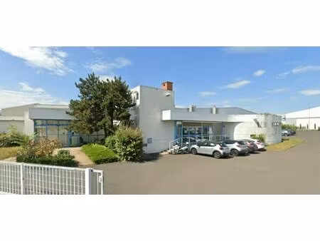 location local professionnel 1 272m² clermont ferrand 63100