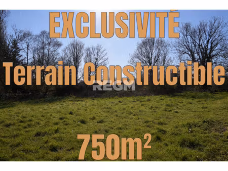 terrain constructible hors lotissement de 750m2