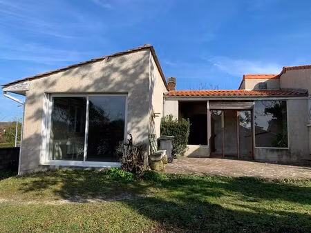 vente maison 6 pièces 142 m² eysines (33320)