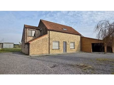instapklare woning op ruim perceel (880 m²) met prachtig landelijk uitzicht in merkem