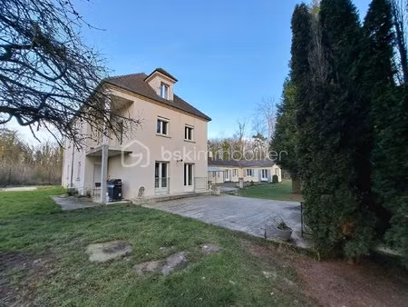 maison de village de 321 m² à montigny-lengrain