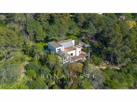 villa d’architecte avec piscine et vue panoramique – 287 m² – terrain 2 800 m² – béziers..