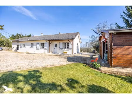 vente maison 4 pièces 102 m² à exireuil (79400)  249 000 €