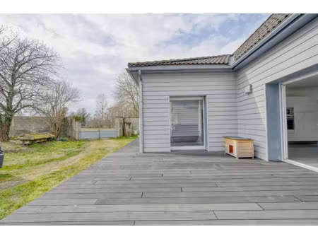 vente maison 5 pièces 140 m² à les touches-de-périgny (17160)  249 000 €