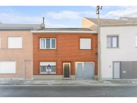 huis te koop in waregem met 3 slaapkamers