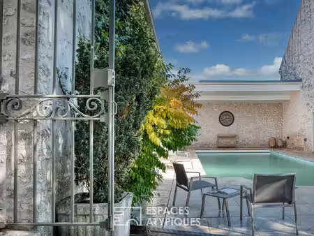 demeure bourgeoise avec piscine au coeur de janville