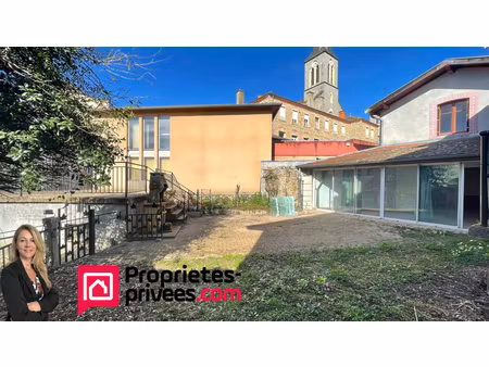 maison st victor sur rhins 153 m² avec extérieur et garage