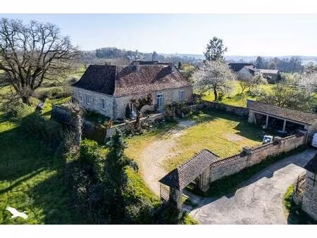 vente maison 12 pièces 310 m² saint-germain-des-prés (24160)