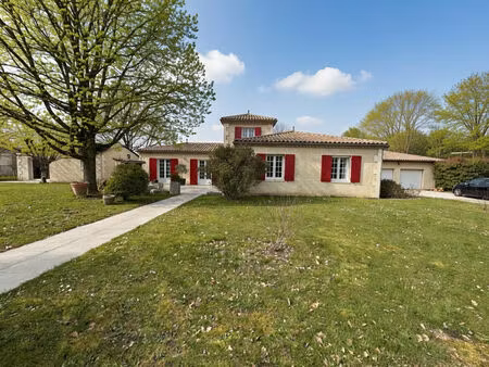 vente maison 6 pièces 130 m² bergerac (24100)