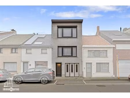 huis te koop in sint-niklaas met 2 slaapkamers