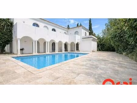 propriété avec piscine montpellier (34)