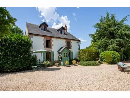 magnifique propriété à la campagne offrant des opportunités commerciales