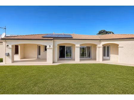 vente maison 4 pièces 119 m² à montaigu-de-quercy (82150)  299 000 €