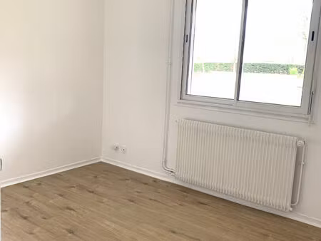 studio rdc - 11 rue clement ader