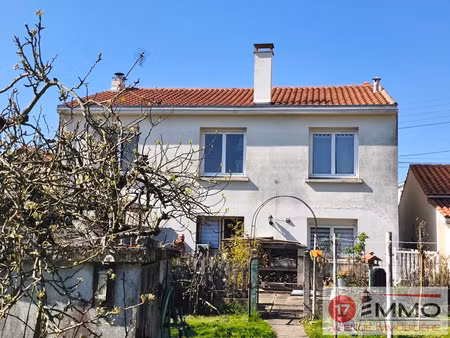 vente maison rochefort 17300 - - surface privée