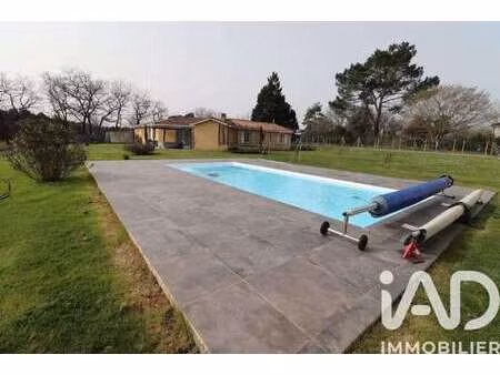 vente maison piscine au fouilloux (17270) : à vendre piscine / 138m² le fouilloux