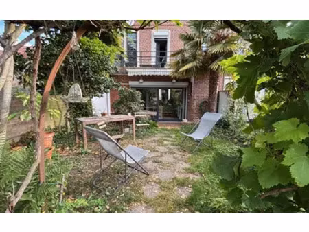 mons-en-baru0153ul (59370)