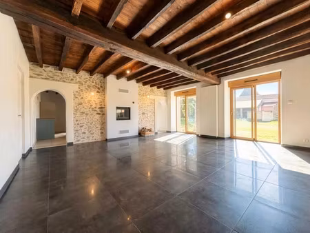 vente maison 10 pièces 240 m² à réaumur (85700)  360 000 €