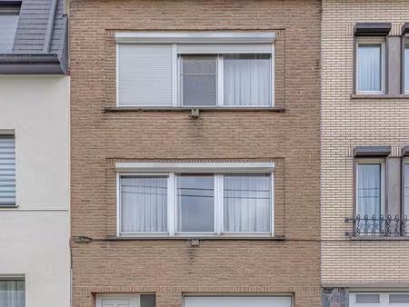 huis te koop in dilbeek met 3 slaapkamers