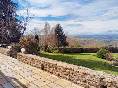 vente propriété 7 pièces 220 m² à augerolles (63930)  390 000 €