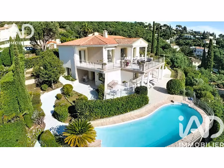 vente maison bord de mer à roquebrune-sur-argens (83380) : à vendre bord de mer / 191m² ro