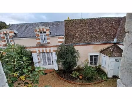 ancienne de charme avec potentiel