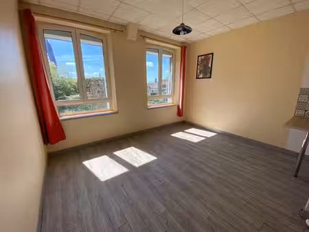 location appartement 2 pièces 41m²
