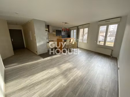 t3 non meublé de 66m² / saxe gambetta