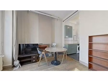 location appartement 2 pièces 40 m² à lyon 7 (69007)