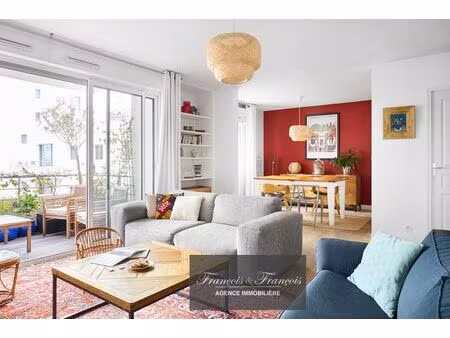 t3 t4 de qualité avec terrasse et garage double