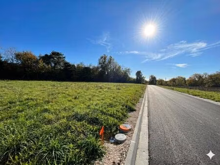 vente terrain à construire 590 m² saint-jean-d’illac (33127)