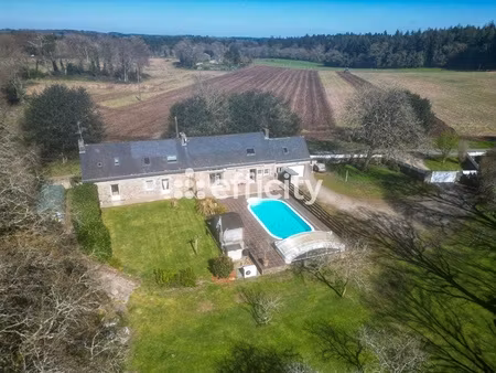 maison 7 pièces - 170 m²