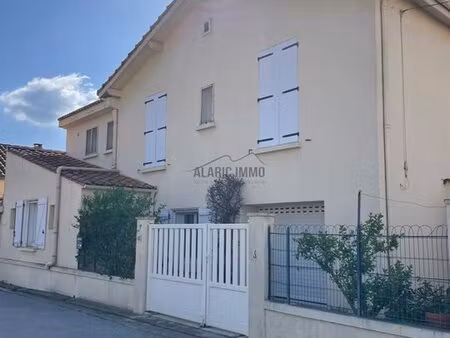 joli pavillon avec garage et jardin