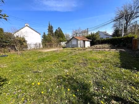 vente terrain à la chapelle-sur-erdre (44240) : à vendre / 418m² la chapelle-sur-erdre