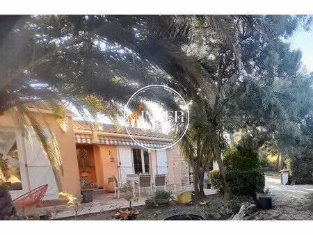 villa de plain pied sur terrain plat ? ste-maxime