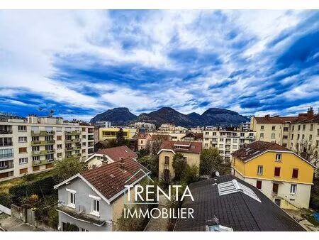 appartement t3 - grenoble - entièrement rénové