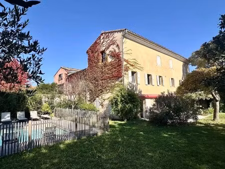 ensemble immobilier - 10713