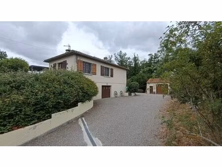 maison sur sous-sol spacieuse