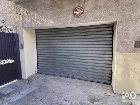 location garage box et parking à digne-les-bains (04000) : à louer / 37m² digne-les-bains